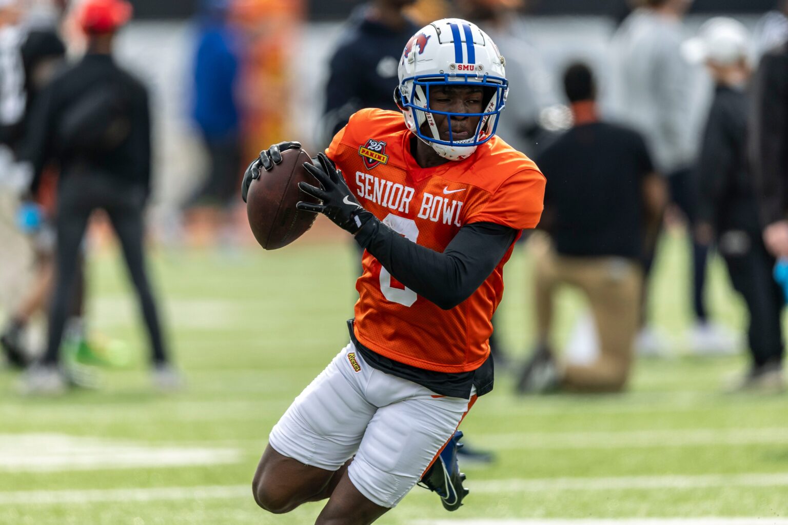 Chiefs rookie Brashard Smith details development at RB