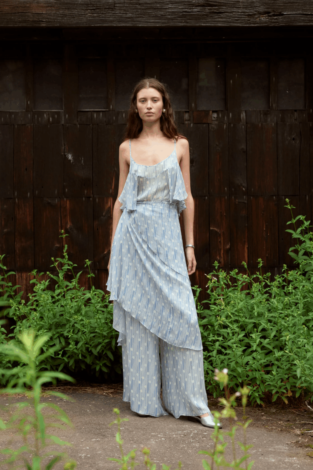34 Gorgeous Garden Wedding Guest Dresses to Wear This Spring