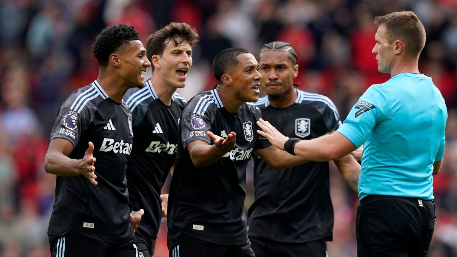 Ex-PGMOL chief blasts ‘huge referee error’ in Man Utd vs Aston Villa; ‘official complaint’ revealed