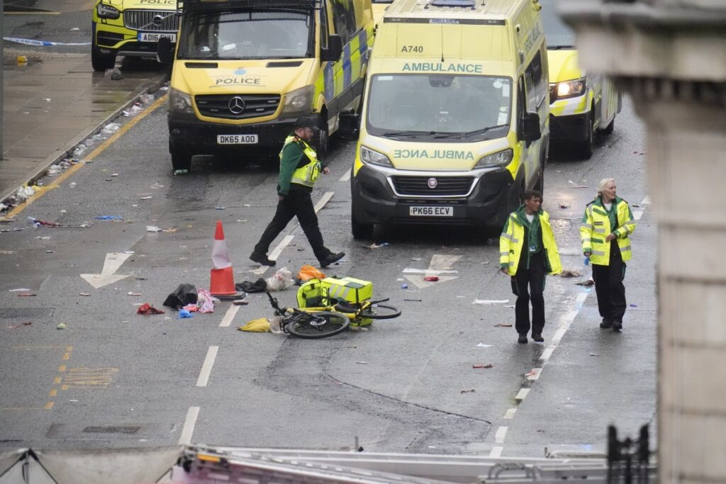 How Liverpool car crash unfolded after vehicle ploughs into fans during victory parade