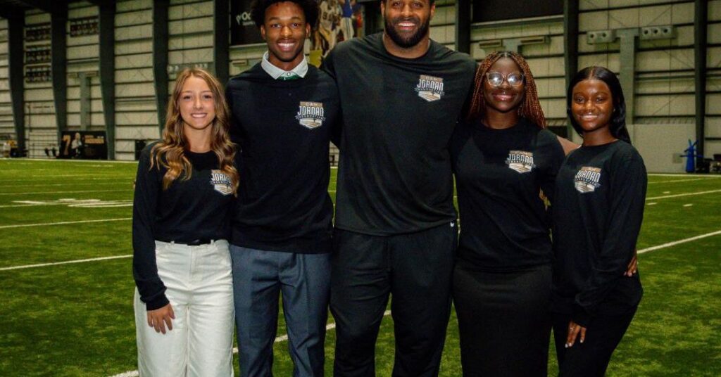 Saints DE Cam Jordan’s Foundation celebrates the inaugural Legacy Scholarship Program recipients