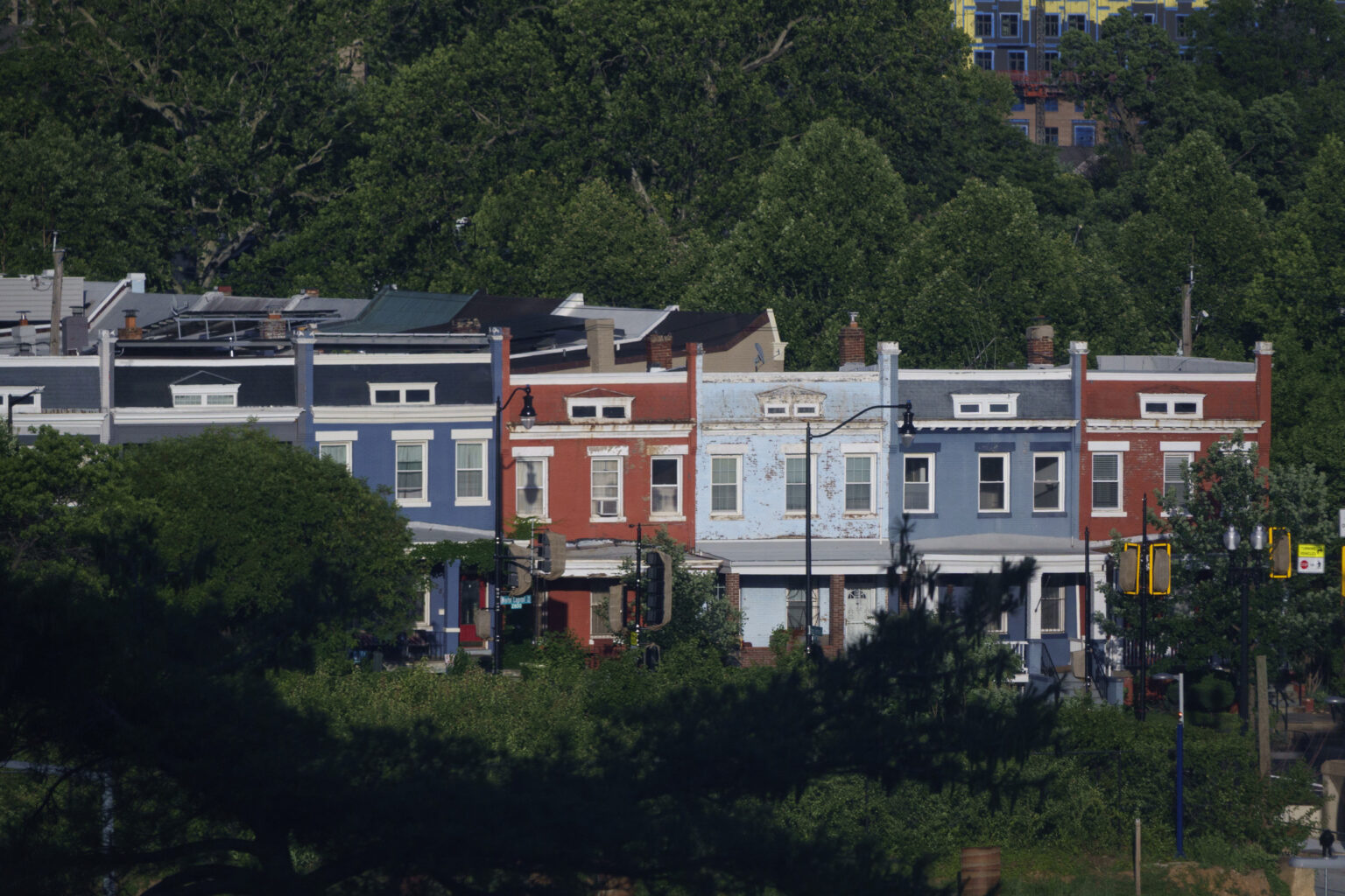 Number of American citizens Selling Their House Soars to File High