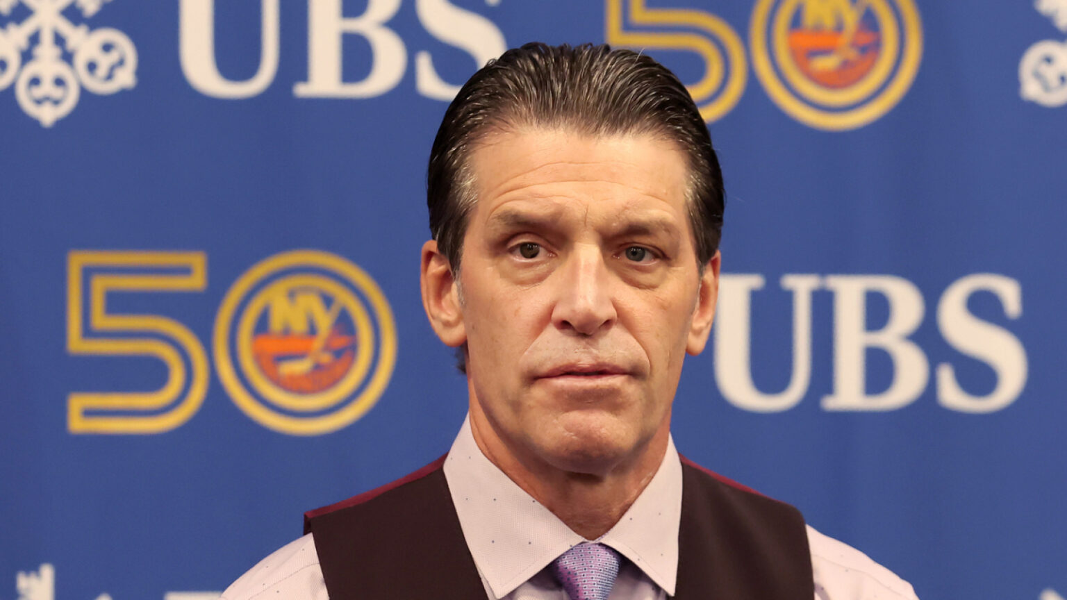 Kraken hire historical Islanders HC Lane Lambert for same role
