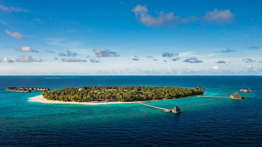 Why you ought to serene conception a solo day out to the Maldives—the honeymoon capital of the enviornment