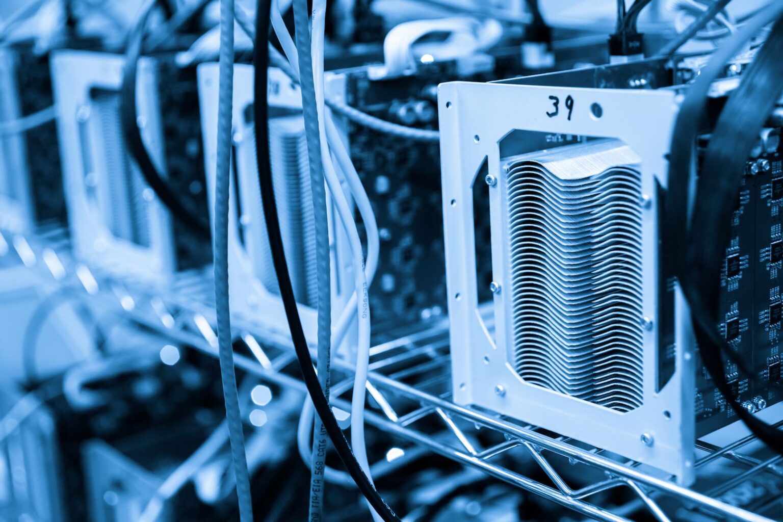 Bitcoin Mining Costs Soar as Hashrate Hits Records: TheMinerMag