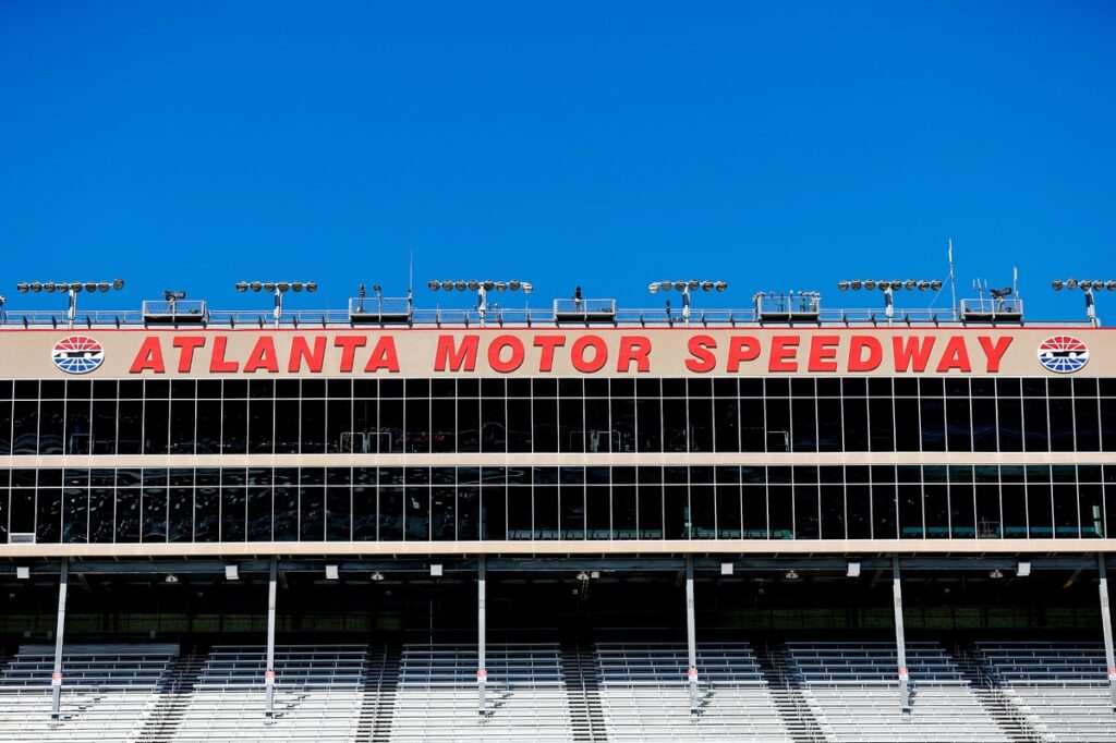 Atlanta Motor Speedway modifications title to EchoPark Speedway
